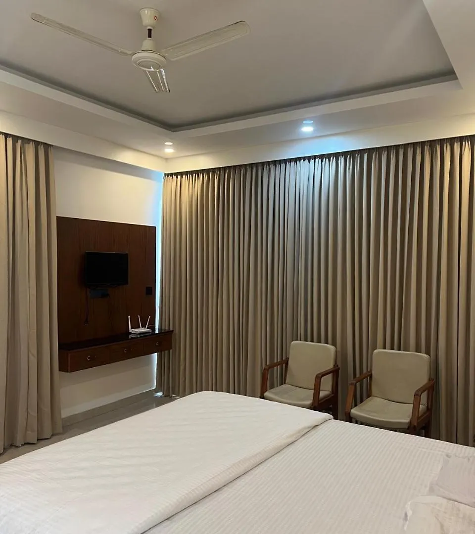 Bed & Breakfast Gmg Gardens Homestay Munnar India